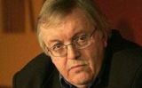 Paul Preston és un dels historiadors més prestigiosos en l'estudi de la Guerra Civil Espanyola Paul Preston és un dels historiadors més prestigiosos en l'estudi de la Guerra Civil Espanyola