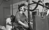 Jerrie Cobb fent un test de resistència i consum d’oxigen