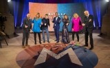 Roger de Gràcia, Laia Fontàn i els defensors dels cinc finalistes a la gran final de 'Batalla monumental'