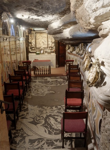 La Cova de Sant Ignasi a Manresa La Cova de Sant Ignasi a Manresa