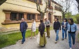 Visita teatralitzada a la Colònia Vidal Visita teatralitzada a la Colònia Vidal