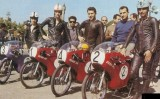L'equip Derbi de 1964, durant el Gran Premi d'Espanya