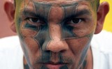 Un membre de la banda Mara Salvatrucha a la presó de Chalatenango Un membre de la banda Mara Salvatrucha a la presó de Chalatenango