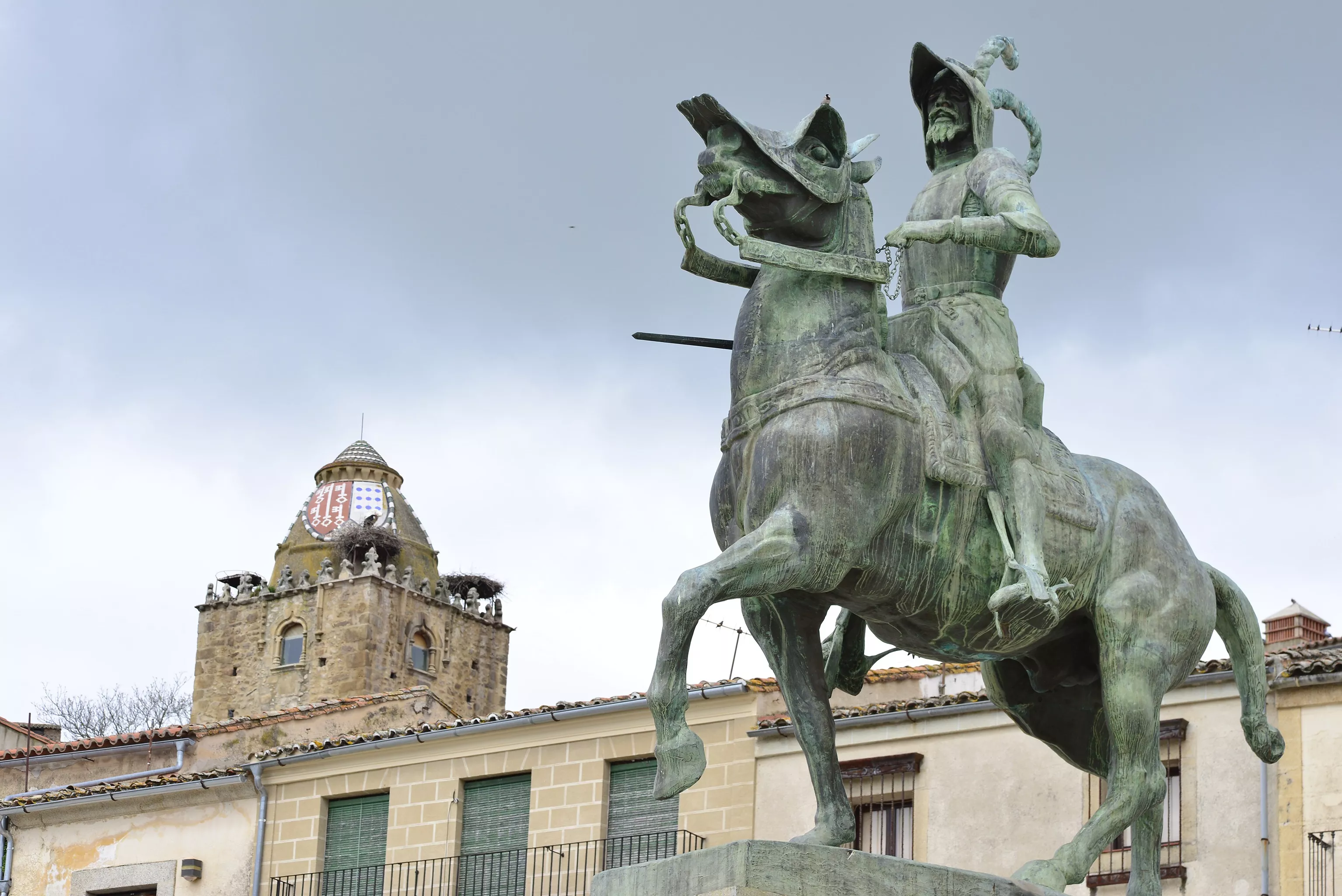 Estàtua equestre del conqueridor Francisco Pizarro a la plaça major de Trujillo
