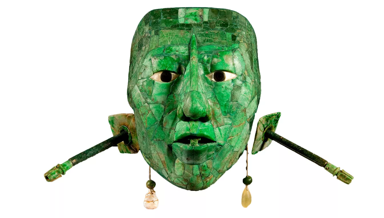 A l'interior del sarcòfag, el rostre de Pakal estava immortalitzat en una màscara funerària formada per més de 200 làmines de jade