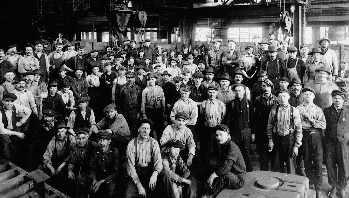 Un grup de treballadors industrials a finals del segle XX