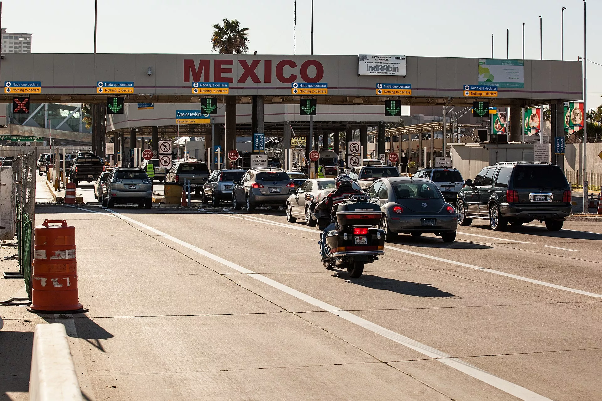 Frontera entre els Estats Units i Mèxic, una de les més transitades del món