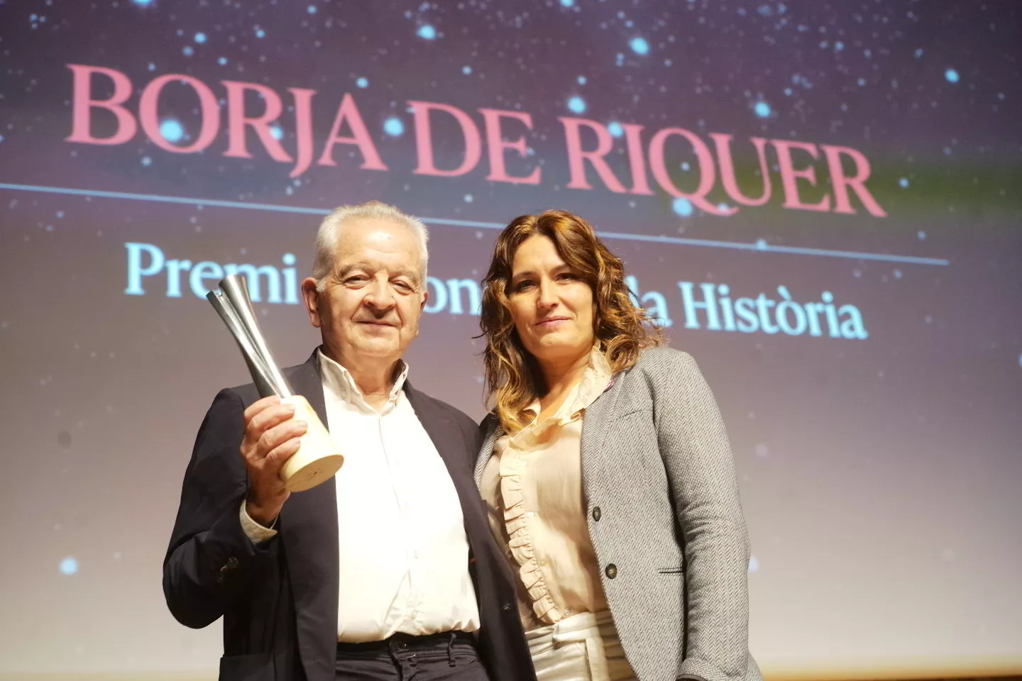 Borja de Riquer amb la consellera Laura Vilagrà