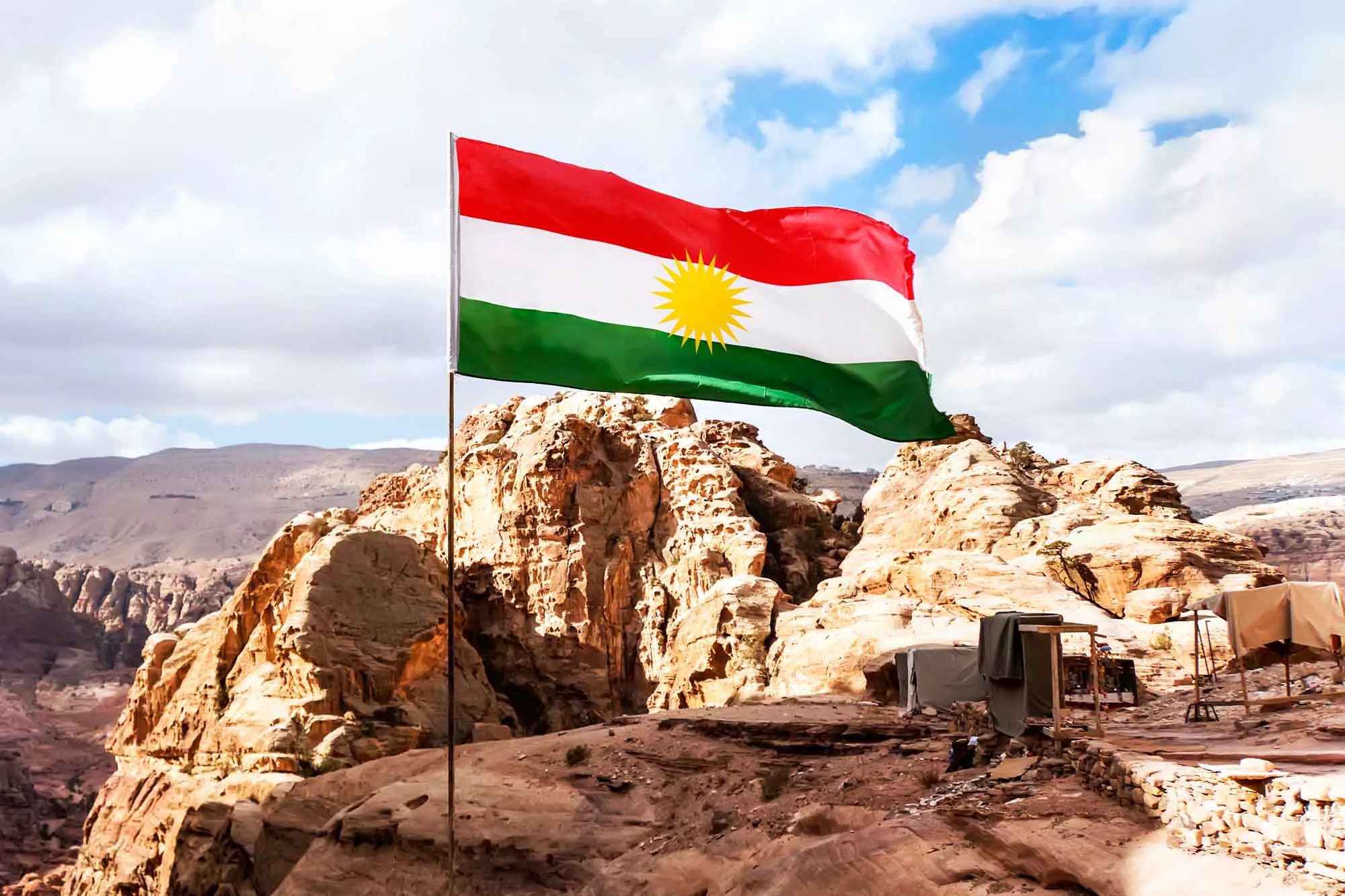La bandera del Kurdistan
