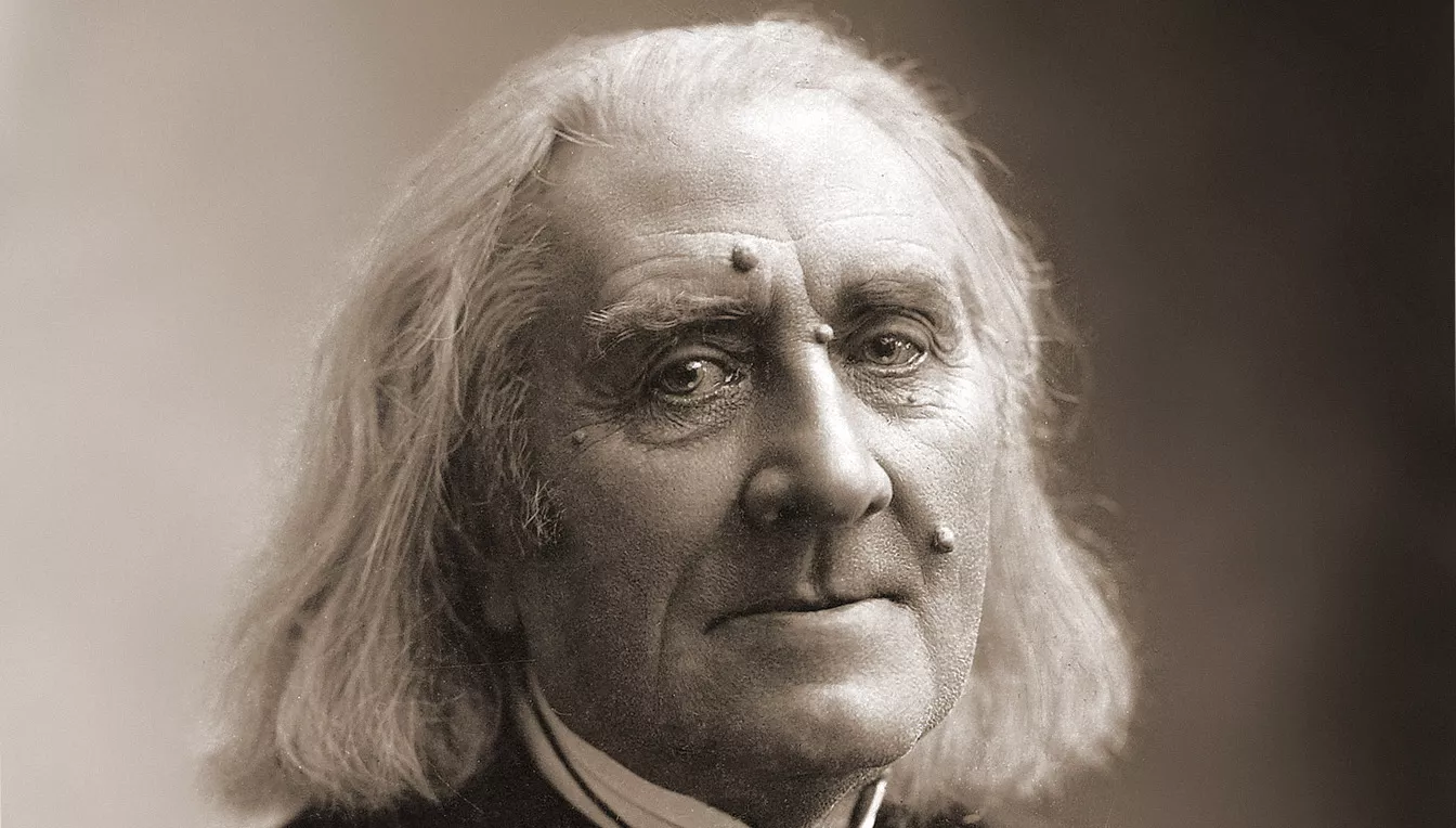 Liszt era considerat el millor pianista del món i el seu encant personal i físic feien estralls entre homes i dones