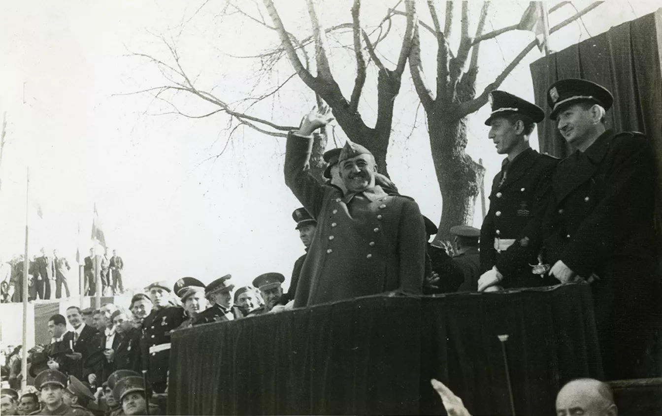 Franco visita Barcelona l'any 1942