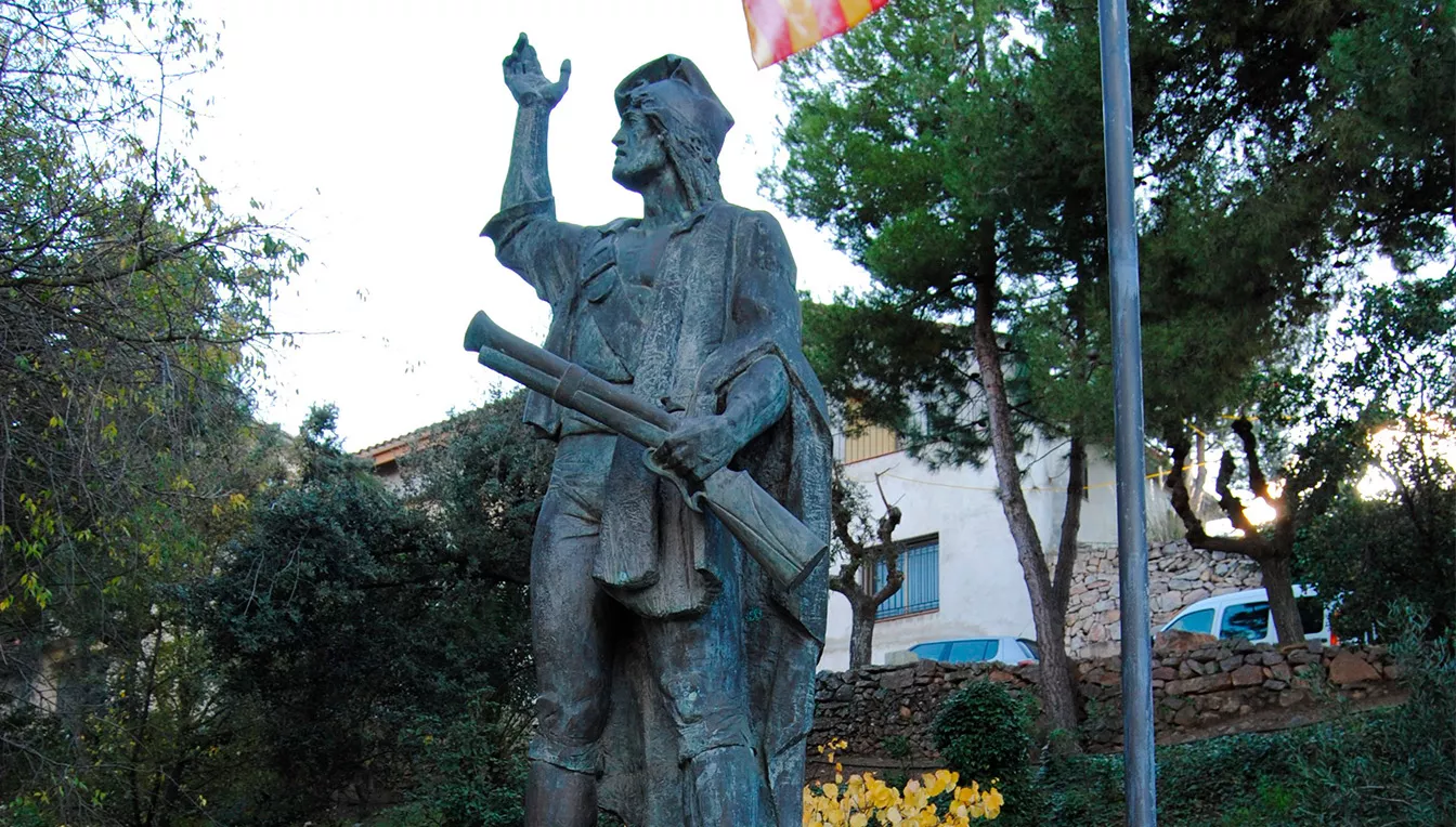 Estàtua homenatge a Carrasclet