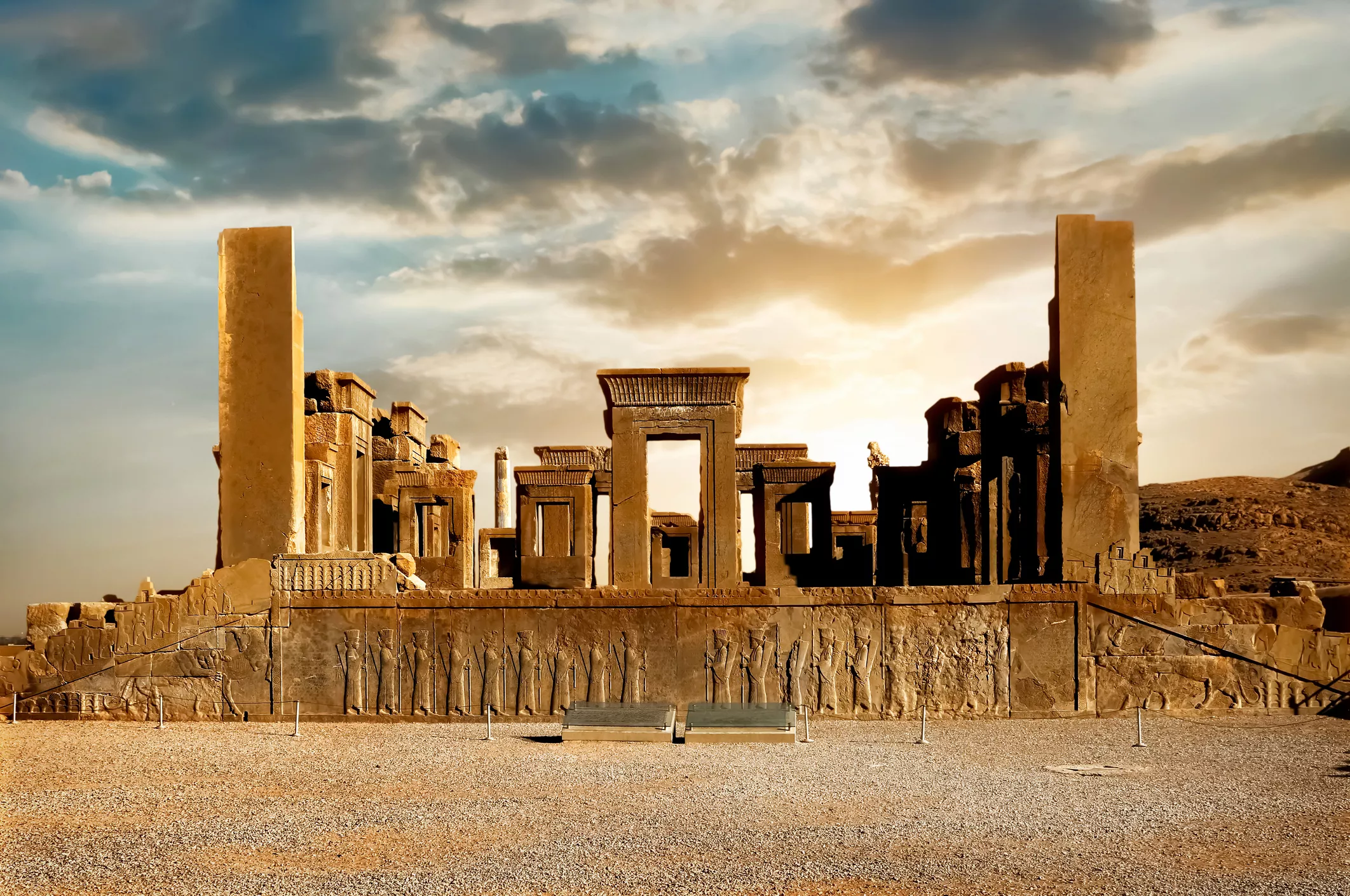 Persèpolis, construcció ordenada per Darios I, és un dels llegats més imponents de l’imperi aquemènida