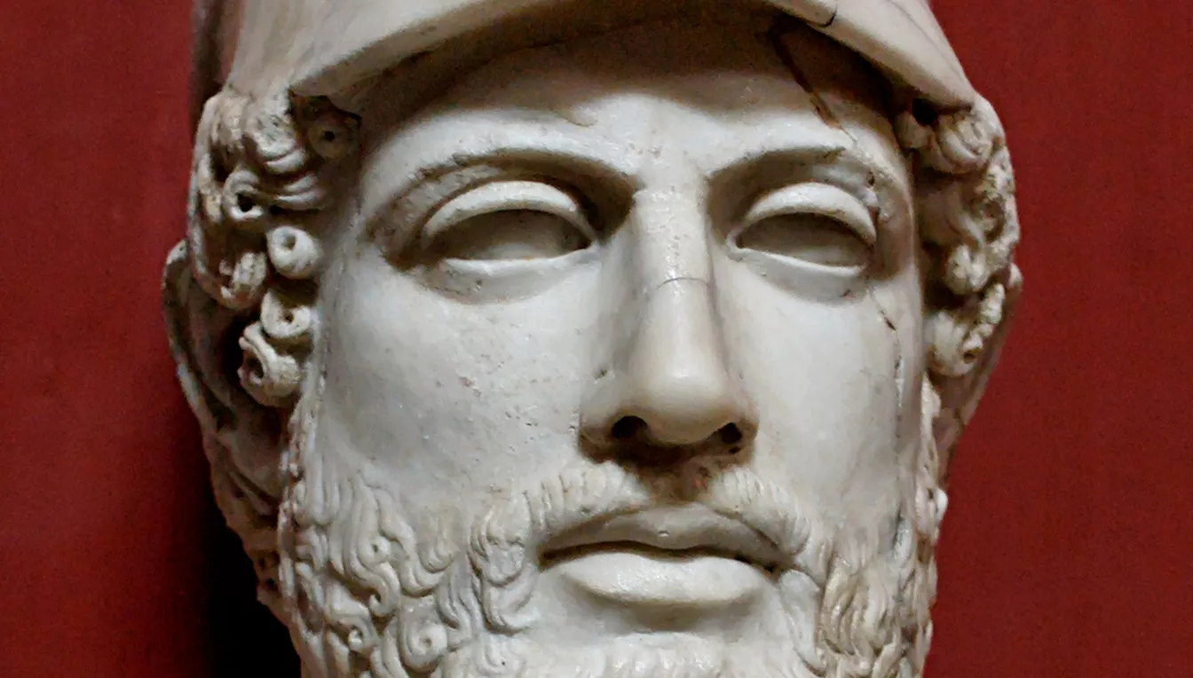 L’any 484 aC, Jantip, gran estrateg i pare de Pèricles [a la imatge], va ser obligat a anar-se’n temporalment d’Atenes