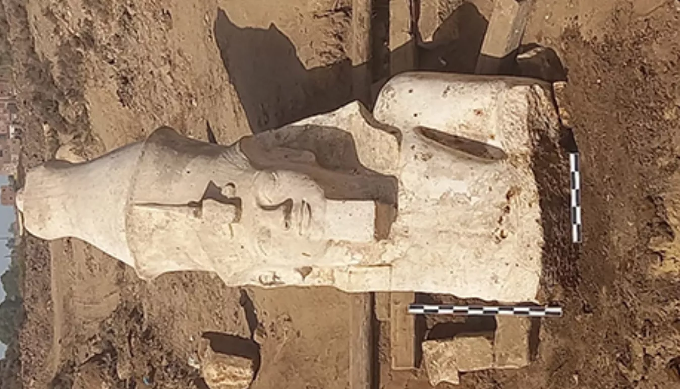 Part superior de l'estàtua de Ramsès II localitzada a Egipte