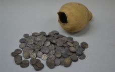 Tresor de 200 denaris de plata romans trobat a Empúries -  Generalitat de Catalunya