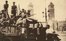 Comitè de Defensa de la CNT a la plaça Espanya de Barcelona -  Anticapitalistes.cat