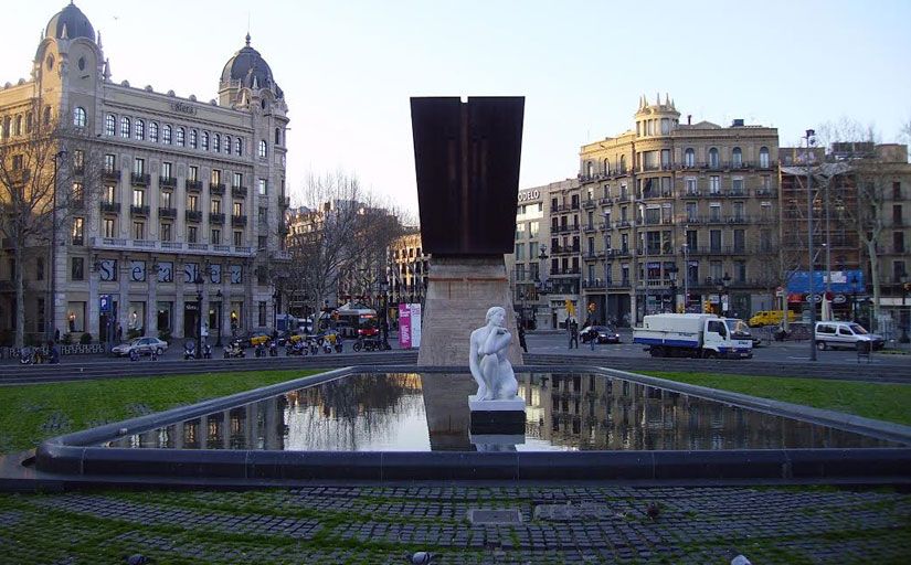 La plaça de Catalunya, a Barcelona - Wikimedia Commons La plaça de Catalunya, a Barcelona - Wikimedia Commons