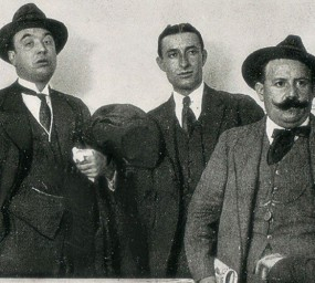 Dirigents anarquistes en el Segon Congrés de la CNT, el 1919. A l'esquerra, Salvador Seguí, 'el Noi del Sucre'