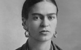 Fotografia de Frida Kahlo realitzada per Guillermo Kahlo -  Wikimedia Commons