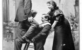 Lulu Hurst, coneguda com "la meravellosa Georgina", va oferir espectacles de força a partir de la llegenda que un llamp li havia atorgat poders quan era una nena - Wikimedia Commons Lulu Hurst, coneguda com "la meravellosa Georgina", va oferir espectacles de força a partir de la llegenda que un llamp li havia atorgat poders quan era una nena - Wikimedia Commons