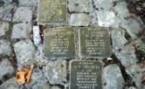 'Stolpersteine' o llamborda que homenatja les víctimes del nazisme - Josef 'Jupp' Schugt (aka 'Penpen') / Wikimedia commons 'Stolpersteine' o llamborda que homenatja les víctimes del nazisme - Josef 'Jupp' Schugt (aka 'Penpen') / Wikimedia commons