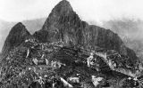 El Machu-Picchu el 1912, abans que s'excavessin les ruïnes - Hiram Bingham III / Wikimedia commons El Machu-Picchu el 1912, abans que s'excavessin les ruïnes - Hiram Bingham III / Wikimedia commons