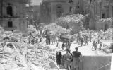 La Royal Opera House (Malta) després d'un bombardeig de la Luftwaffe - Wikimedia Commons La Royal Opera House (Malta) després d'un bombardeig de la Luftwaffe - Wikimedia Commons