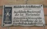 Placa d'habitatge franquista - Wikipedia Placa d'habitatge franquista - Wikipedia
