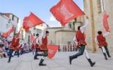 Els Abanderats de Tortosa en una actuació - © Maria Rosa Vila Els Abanderats de Tortosa en una actuació - © Maria Rosa Vila