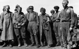Presoners de guerra en un camp de concentració nazi Presoners de guerra en un camp de concentració nazi