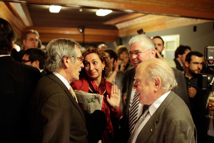 Xavier Trias amb Ester Capella, regidora de l'Ajuntament de Barcelona, Agustí Alcoberro i Jordi Pujol