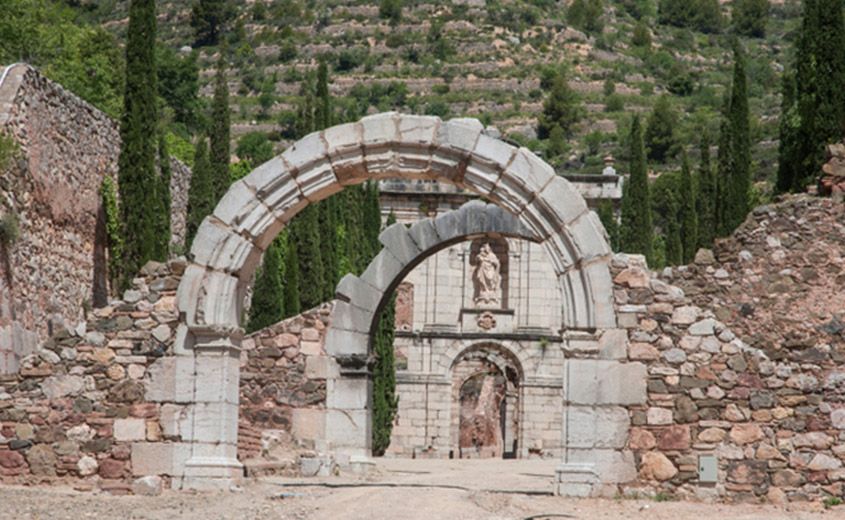 L'entrada a la cartoixa d'Escaladei
