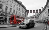 Els britànics condueixen per l'esquerra Els britànics condueixen per l'esquerra