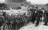 Visita de Hitler a les seves tropes a Polònia Visita de Hitler a les seves tropes a Polònia