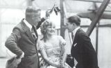 William Desmond Taylor (esquerra) amb Mary Miles Minter i Allan Forrest, l’any 1921 William Desmond Taylor (esquerra) amb Mary Miles Minter i Allan Forrest, l’any 1921