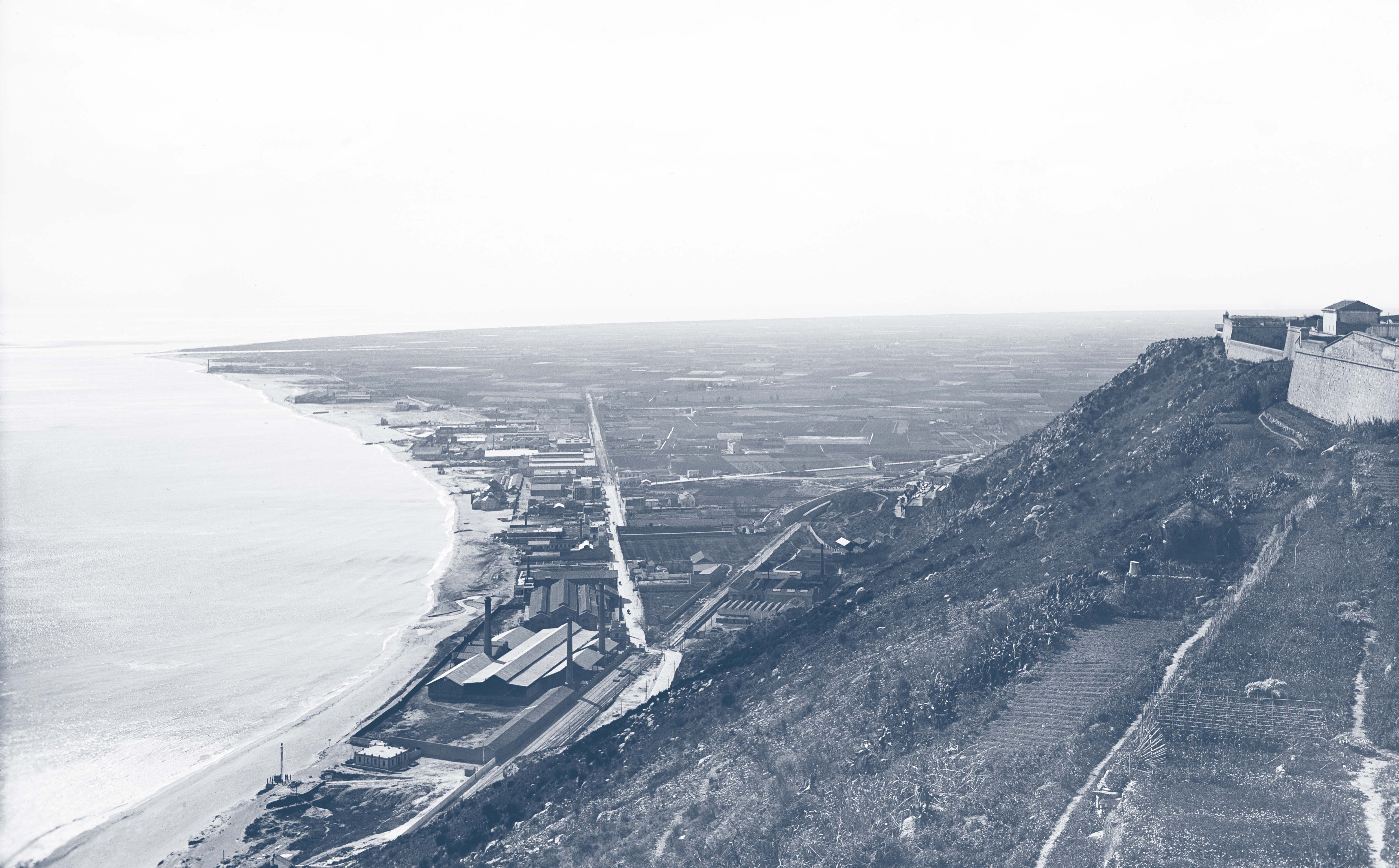 El delta del Llobregat des del castell de Montjuïc, 1917