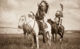 Líders dels indis sioux a cavall Líders dels indis sioux a cavall