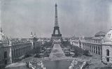 El parc del Camp de Mart i la Torre Eiffel, a París, el 1900