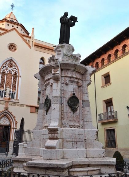 Monument a Francesc d'Aranda a Terol Monument a Francesc d'Aranda a Terol