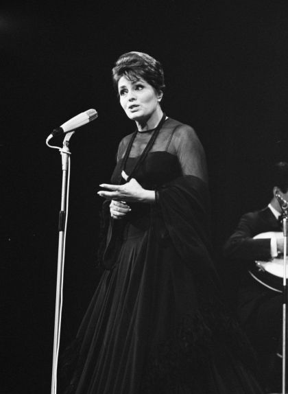 Amália Rodrigues va cantar el poema censurat d''Abandono o Fado de Peniche' Amália Rodrigues va cantar el poema censurat d''Abandono o Fado de Peniche'