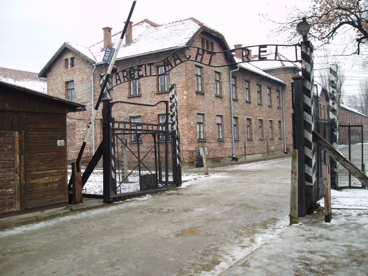 Entrada al camp de concentració d'Auschwitz