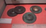 Mostra de címbals, un dels instruments de l'antic Egipte Mostra de címbals, un dels instruments de l'antic Egipte