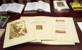Exemplar de 'La nacionalitat catalana' exposat a la Casa Prat de la Riba de Castellterçol Exemplar de 'La nacionalitat catalana' exposat a la Casa Prat de la Riba de Castellterçol