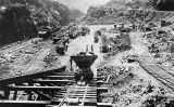 La Sierra de la Culebra en construcció durant el 1907 La Sierra de la Culebra en construcció durant el 1907