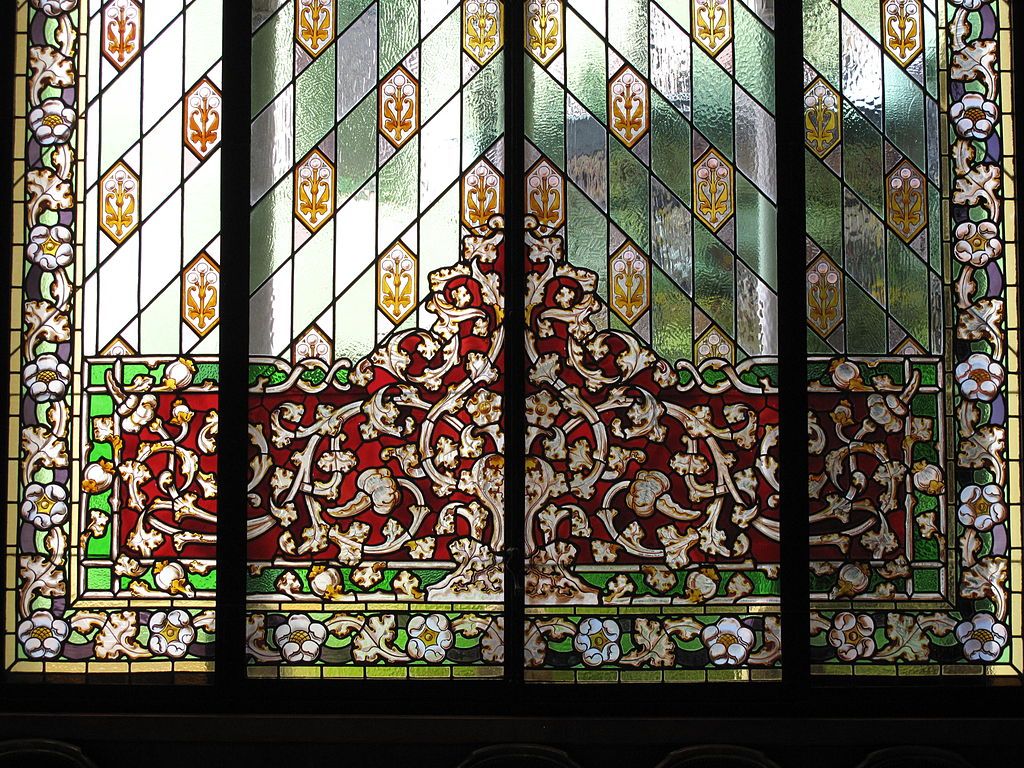 Vitrall modernista a la Casa Alegre de Sagrera de Terrassa