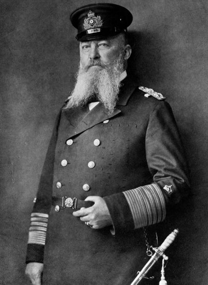 L'almirall Reinhard Scheer va ser l'encarregat de dirigir la flota alemanya en la batalla de Jutlàndia L'almirall Reinhard Scheer va ser l'encarregat de dirigir la flota alemanya en la batalla de Jutlàndia