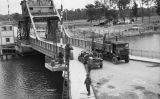 El pont Pegasus el 9 de juny de 1944, dies després d'haver estat capturat El pont Pegasus el 9 de juny de 1944, dies després d'haver estat capturat