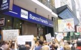 Protesta contra els bancs a Buenos Aires Protesta contra els bancs a Buenos Aires