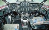 La cabina de l'avió Comet 4 La cabina de l'avió Comet 4